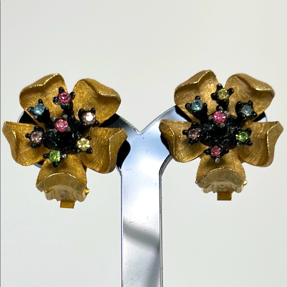 Gold and Black Crystal Floral Earrings